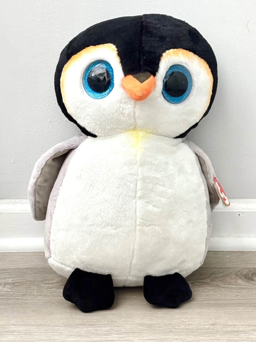 NWT TY Classic Beanie Boo Baby Pongo Penguin Velvety LARGE Plush 16